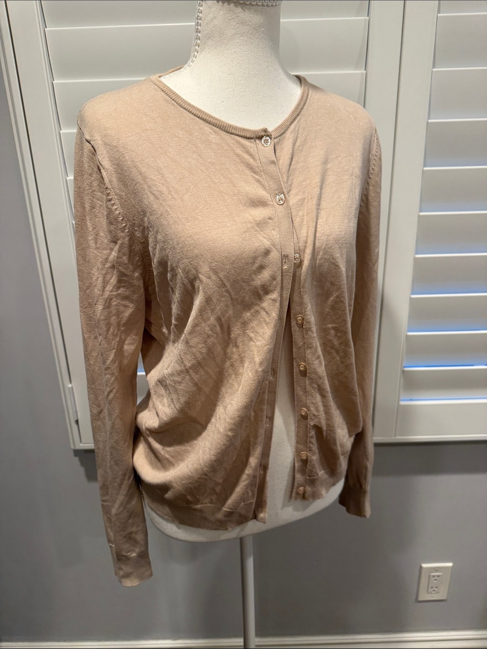 august silk Light Beige Button-Front Women’s Cardigan